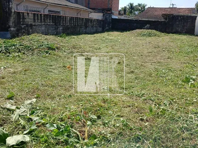 Terreno com 360m², à venda, no bairro Balneário Praia do Pernambuco em Guarujá