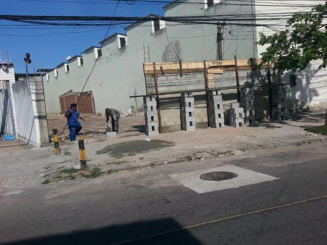 Terreno com 748m², à venda ou para alugar, no bairro Oswaldo Cruz em Rio de Janeiro
