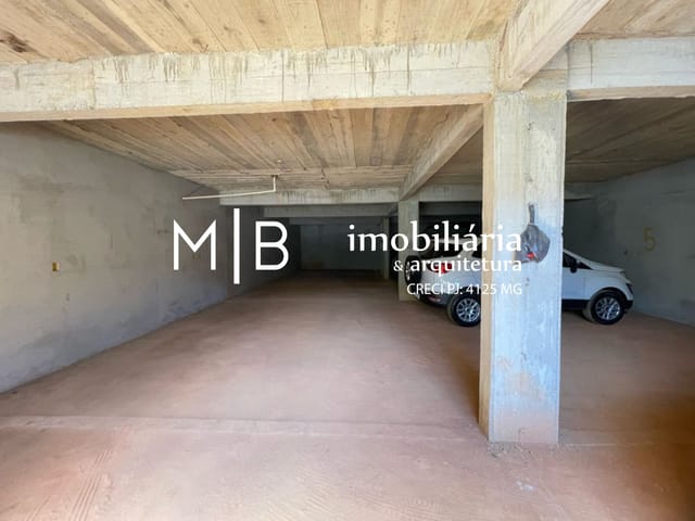 Terreno com 275m², à venda, no bairro IBRAIM MENDONÇA em CATAGUASES