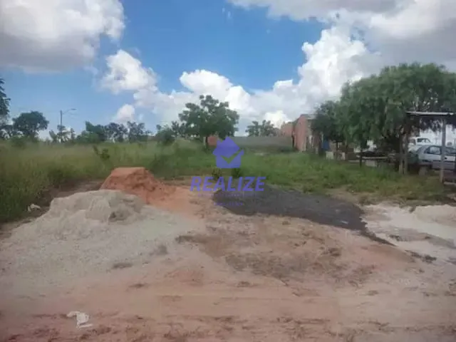 Terreno com 300m², à venda, no bairro Centro em Botucatu