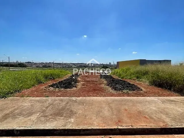 Terreno com 250m², à venda, no bairro Dodson em Santa Bárbara d'Oeste