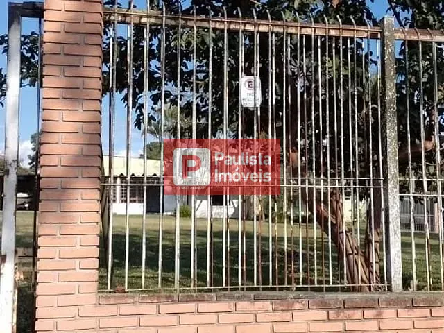 Terreno com 2072m², para alugar, no bairro Interlagos em São Paulo