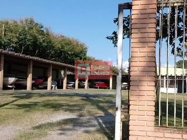 Terreno com 2072m², para alugar, no bairro Interlagos em São Paulo