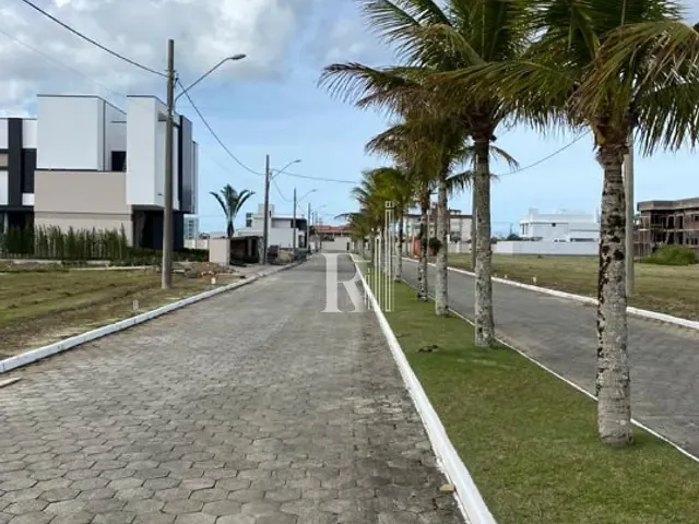 Terreno com 360m², à venda, no bairro XV de Novembro em Tijucas