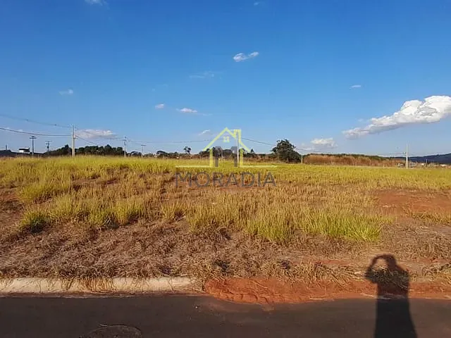 Terreno com 330m², à venda, no bairro Bourbon  em Guaxupé
