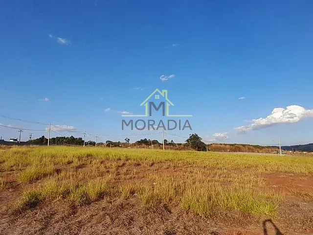 Terreno com 330m², à venda, no bairro Bourbon  em Guaxupé