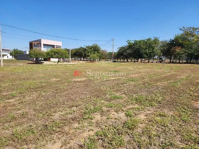 Terreno com 300m², à venda, no bairro Centro em Rio das Pedras