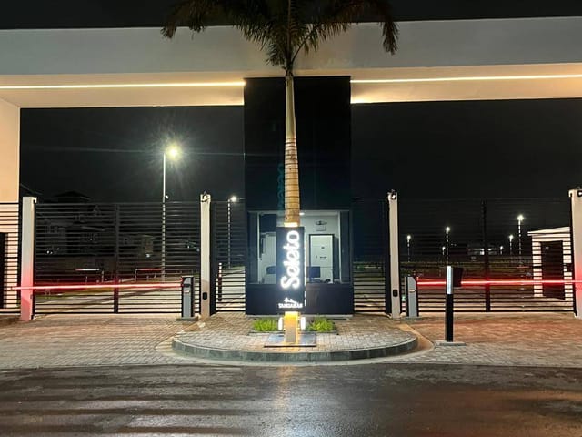 Terreno com 198m², à venda, no bairro Recreio dos Bandeirantes em Rio de Janeiro