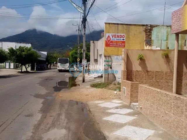 Terreno à venda, no bairro Outra Banda em Maranguape