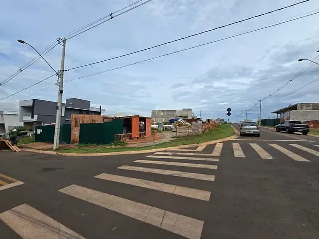 Terreno com 328m², à venda, no bairro Parque Brasil 500 em Paulínia