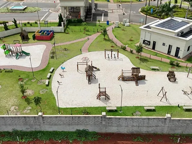 Terreno com 328m², à venda, no bairro Parque Brasil 500 em Paulínia
