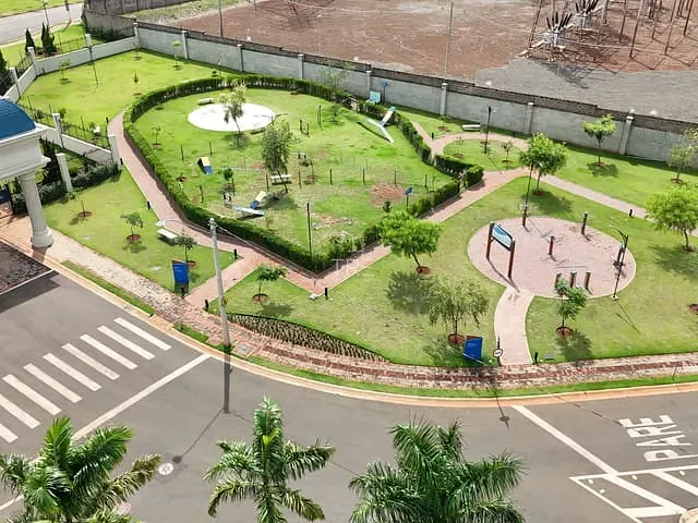 Terreno com 328m², à venda, no bairro Parque Brasil 500 em Paulínia
