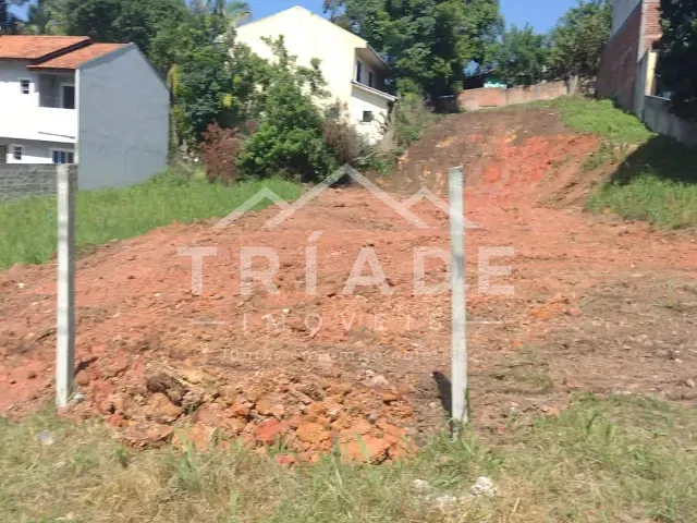 Terreno com 516m², à venda, no bairro Porto das Laranjeiras em Araucária