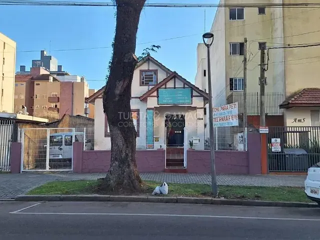 Terreno à venda, no bairro Água Verde em Curitiba