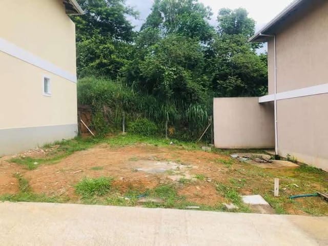 Terreno com 80m², à venda, no bairro Mar do Norte em Rio das Ostras