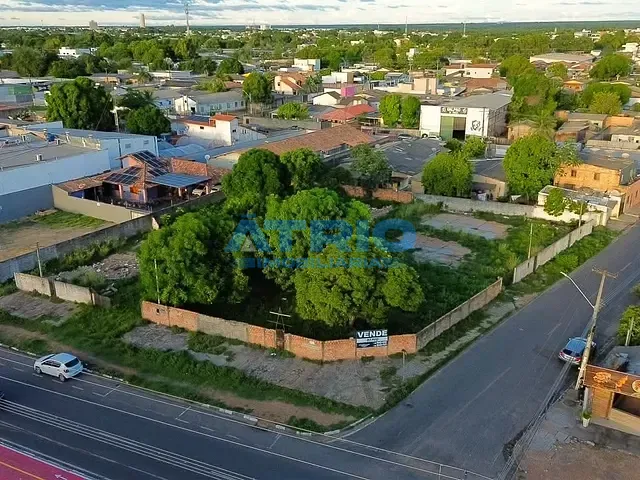 Terreno com 1890m², à venda, no bairro Nossa Senhora Aparecida em Boa Vista