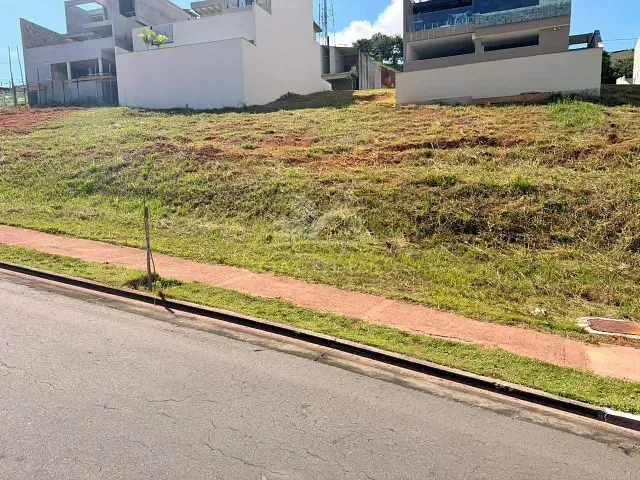 Terreno com 322m², à venda, no bairro Estrela Alta em Juiz de Fora