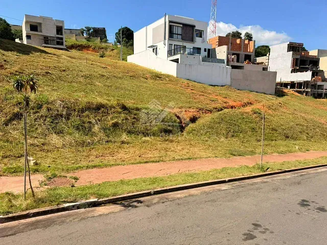 Terreno com 322m², à venda, no bairro Estrela Alta em Juiz de Fora