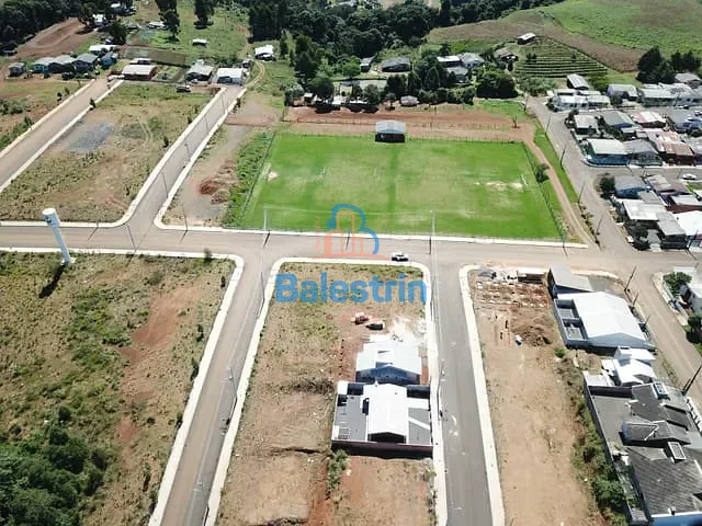 Terreno com 240m², à venda, no bairro São Sebastião em Fraiburgo