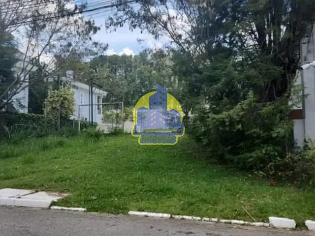 Terreno com 921m², à venda, no bairro Residencial Três (Tamboré) em Santana de Parnaíba