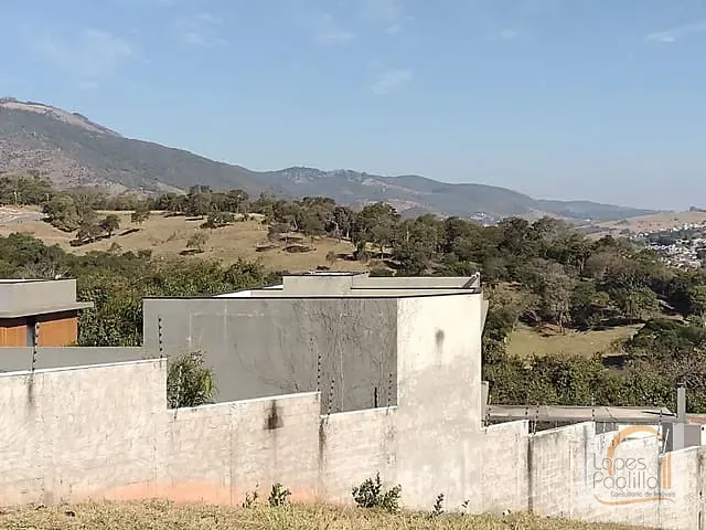 Terreno com 2185m², à venda, no bairro Jardim São Nicolau em Atibaia