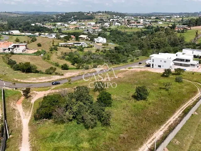 Terreno com 2696m², à venda, no bairro Loteamento Residencial Parque Terras de Santa Cecília em Itu