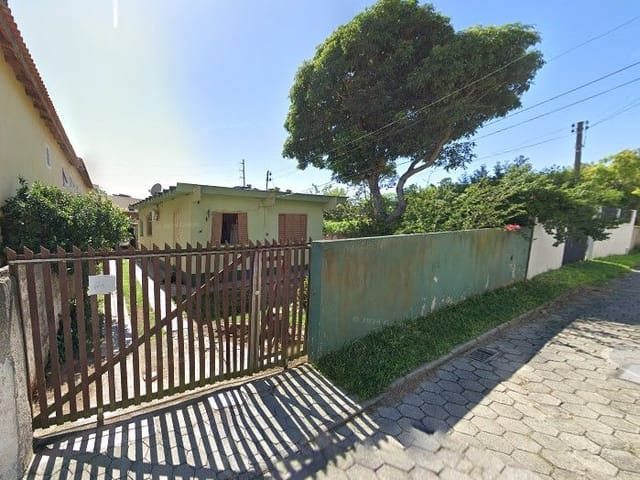 Terreno com 420m², à venda, no bairro Ingleses do Rio Vermelho em Florianópolis