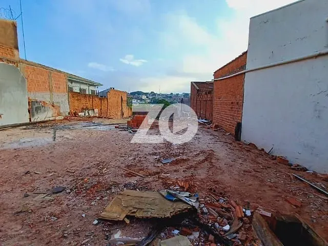 Terreno com 400m², à venda, no bairro Vila Seabra em Bauru