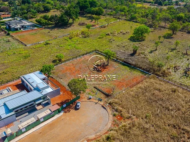 Terreno com 14500m², à venda, no bairro Park Way em Brasília