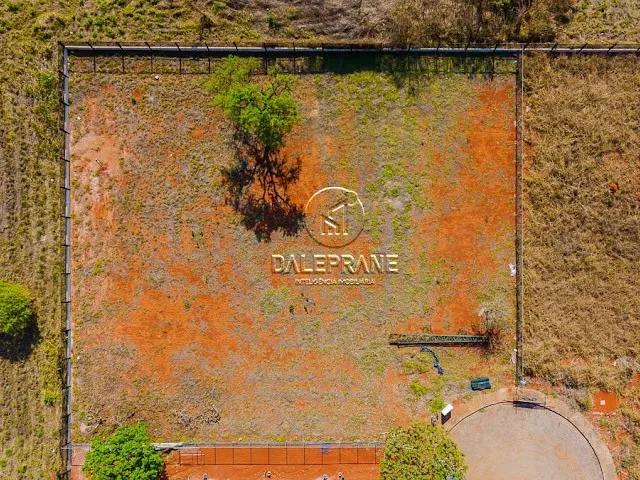 Terreno com 14500m², à venda, no bairro Park Way em Brasília