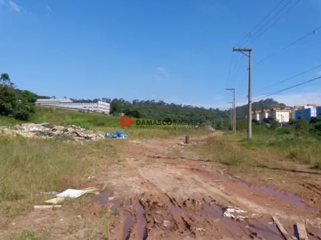 Terreno com 10215m², à venda, no bairro Parque São Vicente em Mauá