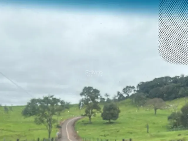 Terreno com 3957m², à venda, no bairro Área Rural em Três Barras do Paraná