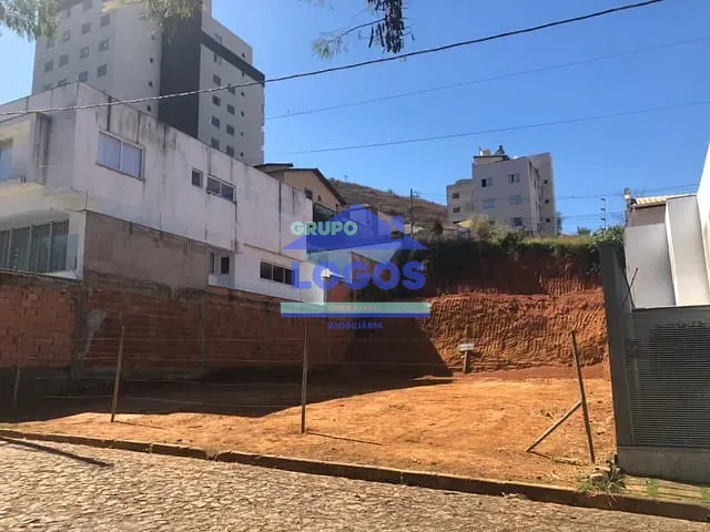 Terreno com 406m², à venda, no bairro Recanto Paraíso em João Monlevade