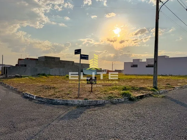 Terreno com 470m², à venda, no bairro Jardim dos Ipês em Sorriso