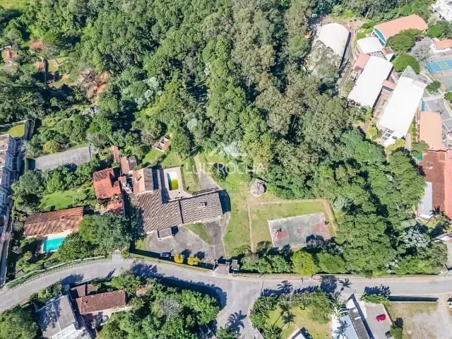 Terreno com 35000m², à venda, no bairro Chácara Pavoeiro em Cotia