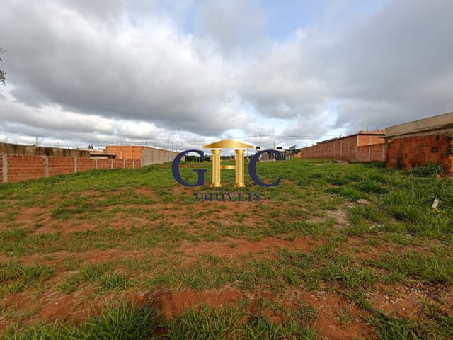 Terreno com 250m², à venda, no bairro Jardim São Lucas em SALTO DE PIRAPORA