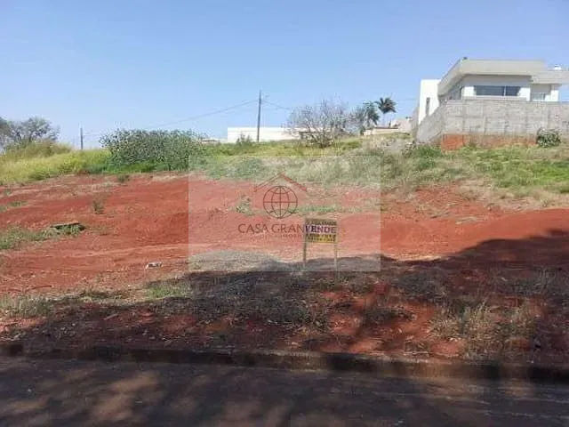 Terreno com 608m², à venda, no bairro JD. VALE VERDE em Rolândia