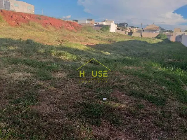 Terreno com 1400m², à venda, no bairro Pozzobon em Votuporanga