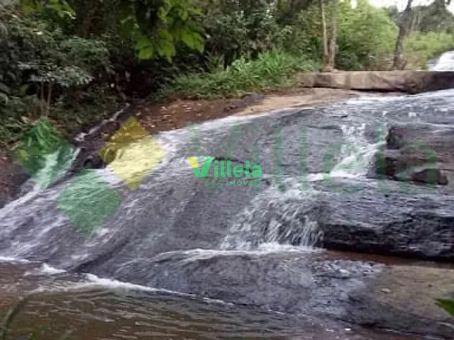 Terreno à venda, no bairro Itapeti em Mogi Das Cruzes
