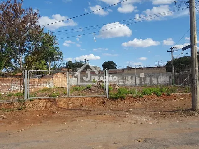 Terreno com 766m², à venda, no bairro Vila Morais em Goiânia