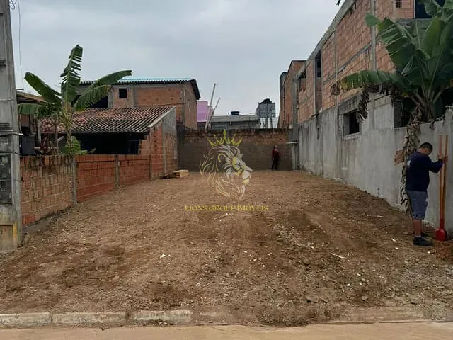 Terreno com 150m², à venda, no bairro Santa Regina em Camboriú