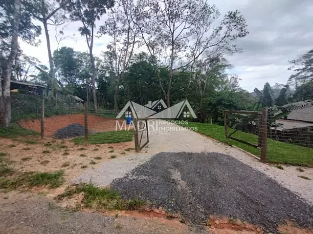 Terreno com 1120m², à venda, no bairro São Sebastião em Palhoça