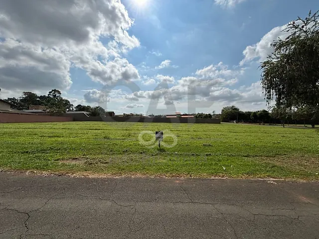 Terreno com 1250m², à venda, no bairro Condomínio Plazza Ville em Jaguariúna