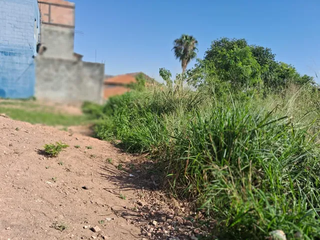 Terreno com 189m², à venda, no bairro Parque Petrópollis em Várzea Paulista