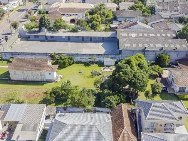 Terreno com 1820m², à venda, no bairro Portão em Curitiba