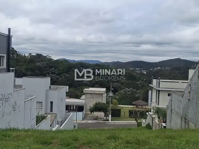 Terreno com 364m², à venda, no bairro Alphaville em Santana de Parnaíba