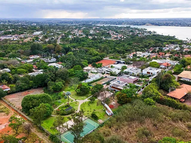 Terreno com 960m², à venda, no bairro Setor de Habitações Individuais Sul em Brasília