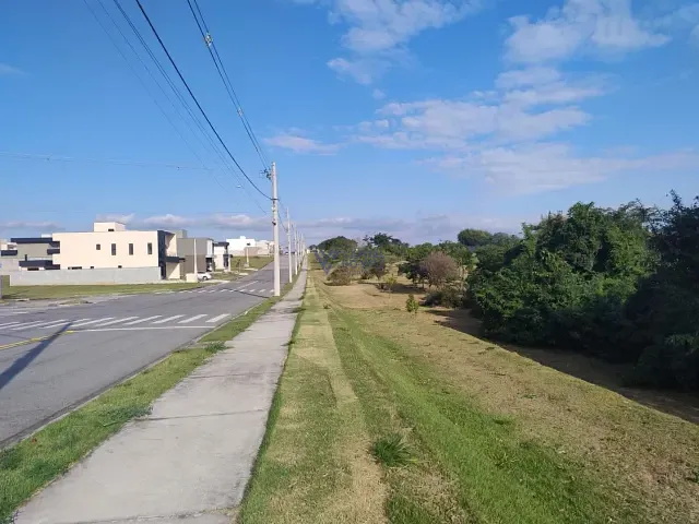 Terreno com 250m², à venda, no bairro Jardim das Flores em São José dos Campos