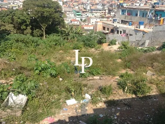 Terreno com 2771m², à venda, no bairro RP9 (Regiões de Planejamento) em Mauá