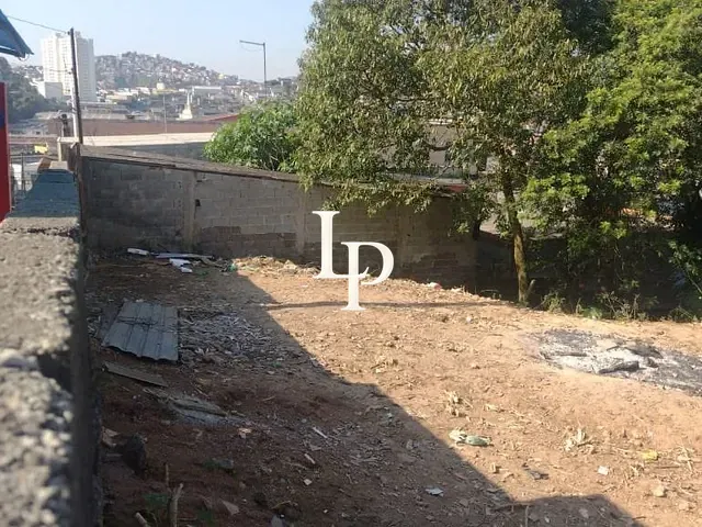 Terreno com 2771m², à venda, no bairro RP9 (Regiões de Planejamento) em Mauá